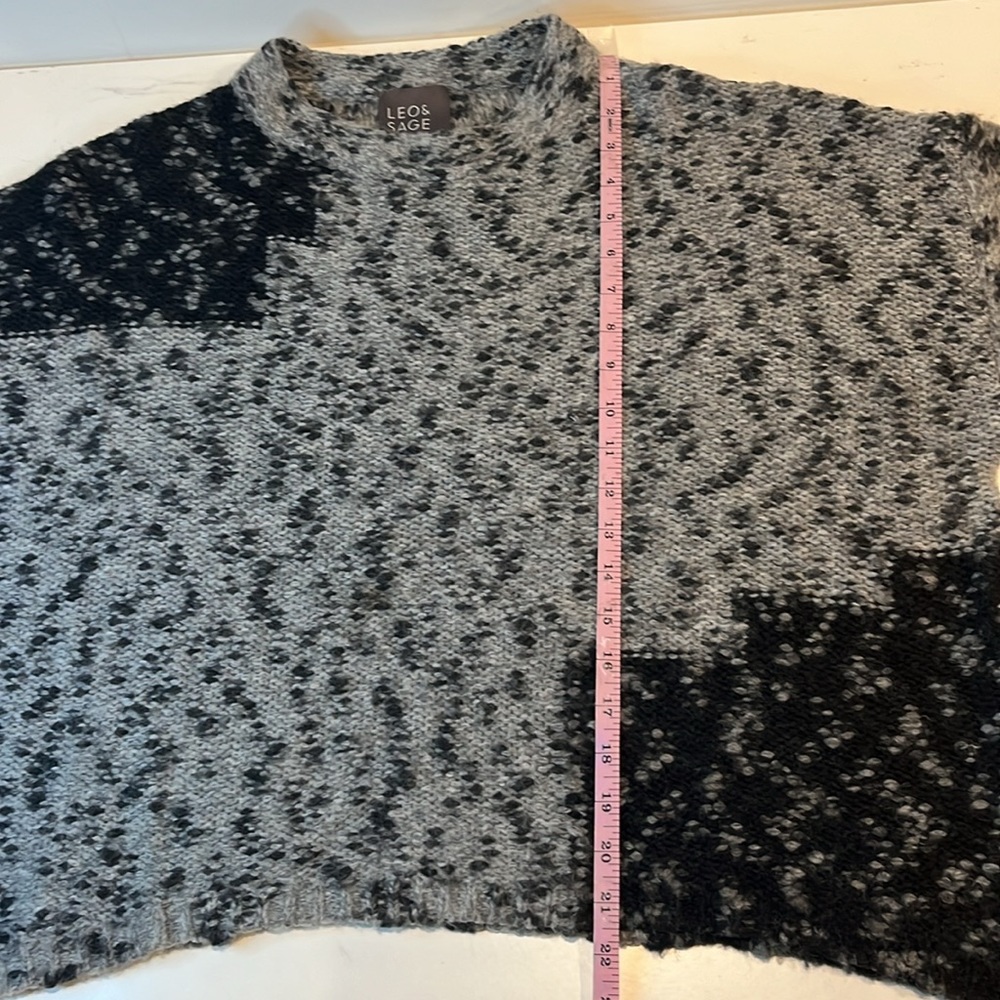 Leo&Sage -women’s mock neck wool blend sweater short sleeves black/grey size P/S - Picture 10 of 11